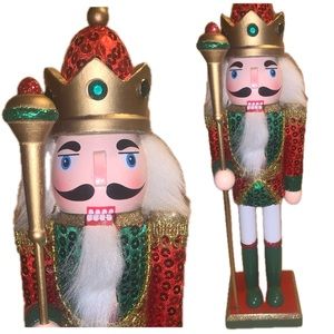 Christmas Nutcracker Ornament Statue Decorative Collectibles Wooden Nutcracker